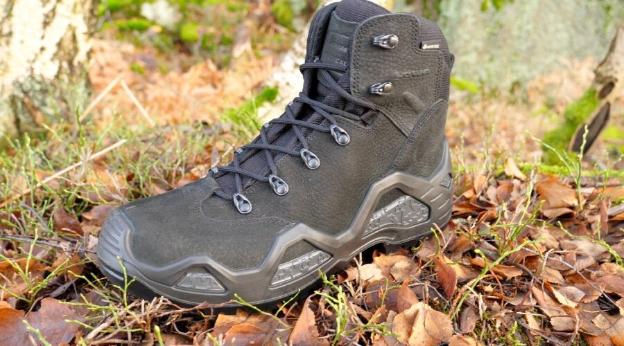Winterstiefel der Marke Lowa
