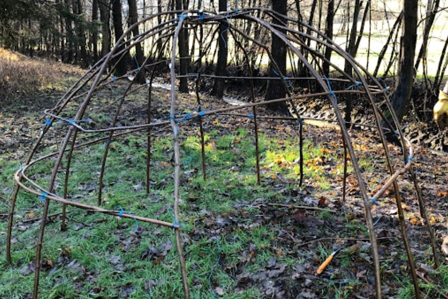 Eine Konstruktion gebaut mit Hilfe von Paracord