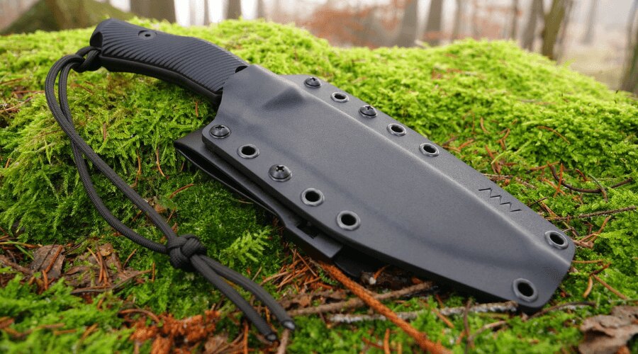Messer ANV M200 HT in der Scheide. Quelle: Rigad.