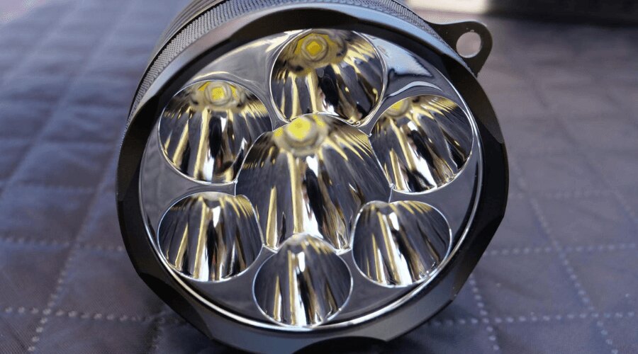 Reflektor, LED-Glühbirnen