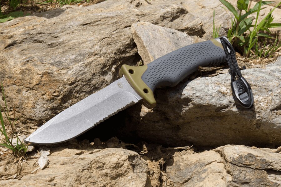 Feststehendes Messer Ultimate Survival Gerber. Quelle: Rigad