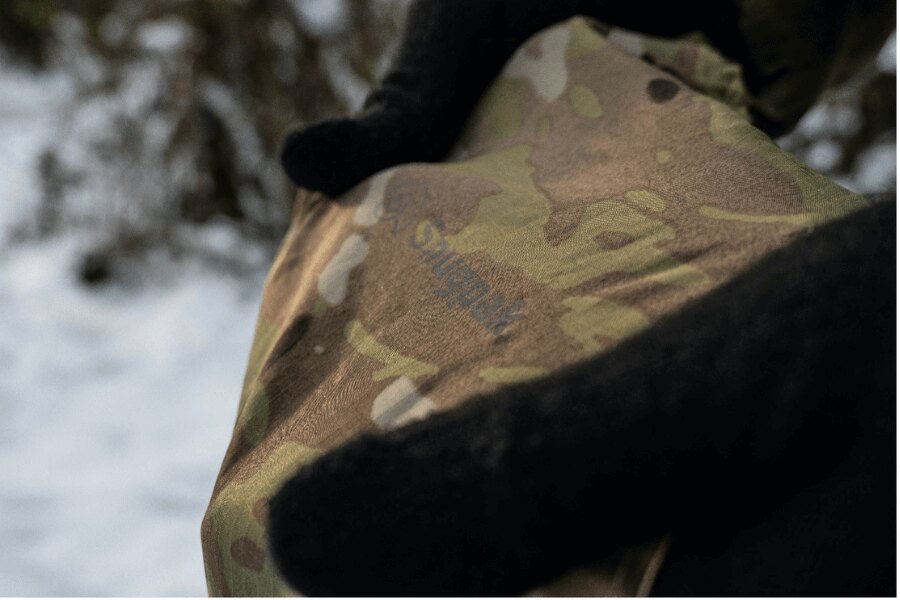 Hose Sleeka Reversible Salopettes Snugpak – Full Leg Zip. Außenmaterial Paratex Light. Quelle: L.G. (Autor)