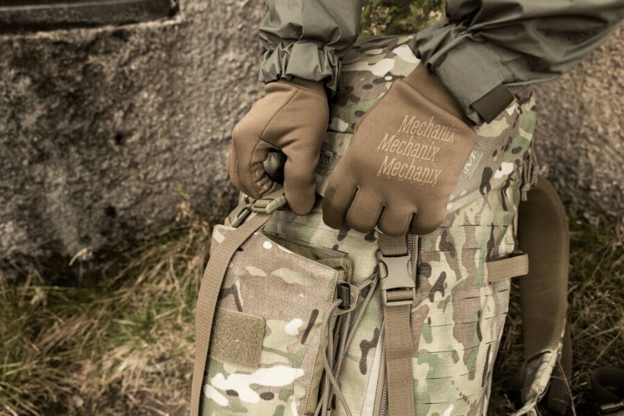 Winterhandschuhe ColdWork Base Layer Mechanix Wear<sup>&reg;</sup>. Quelle: Rigad.