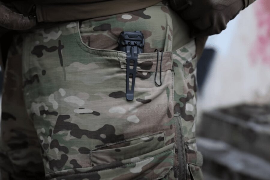 EDC23 Nitecore<sup>®</sup> Taschenlampe Clip. Quelle: Rigad