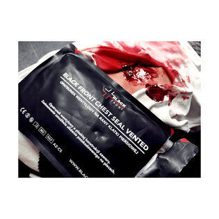 Brustabdeckung mit Ventil Chest Seal Black Front®
