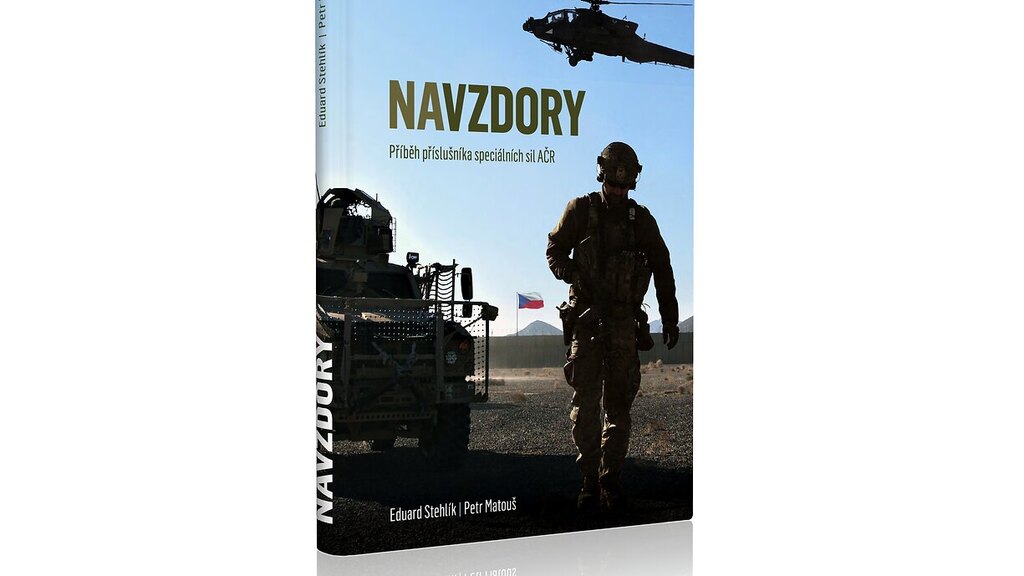 Buch Navzdory – Die Geschichte eines Angehörigen der Spezialeinheiten der AČR
