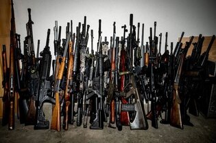 Die Ladung der stärksten Waffen - 7 Waffen und 13 Kugeln