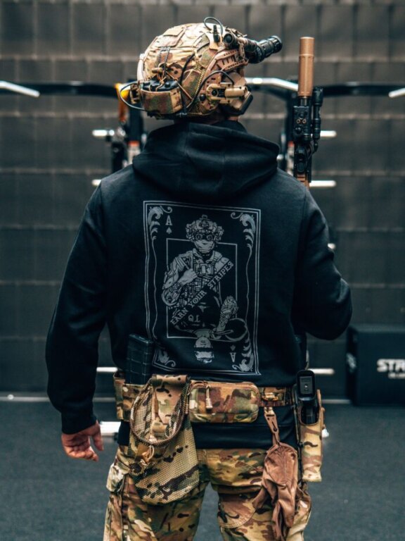 Earn Your Stripes von The Trace®