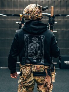 Earn Your Stripes von The Trace®