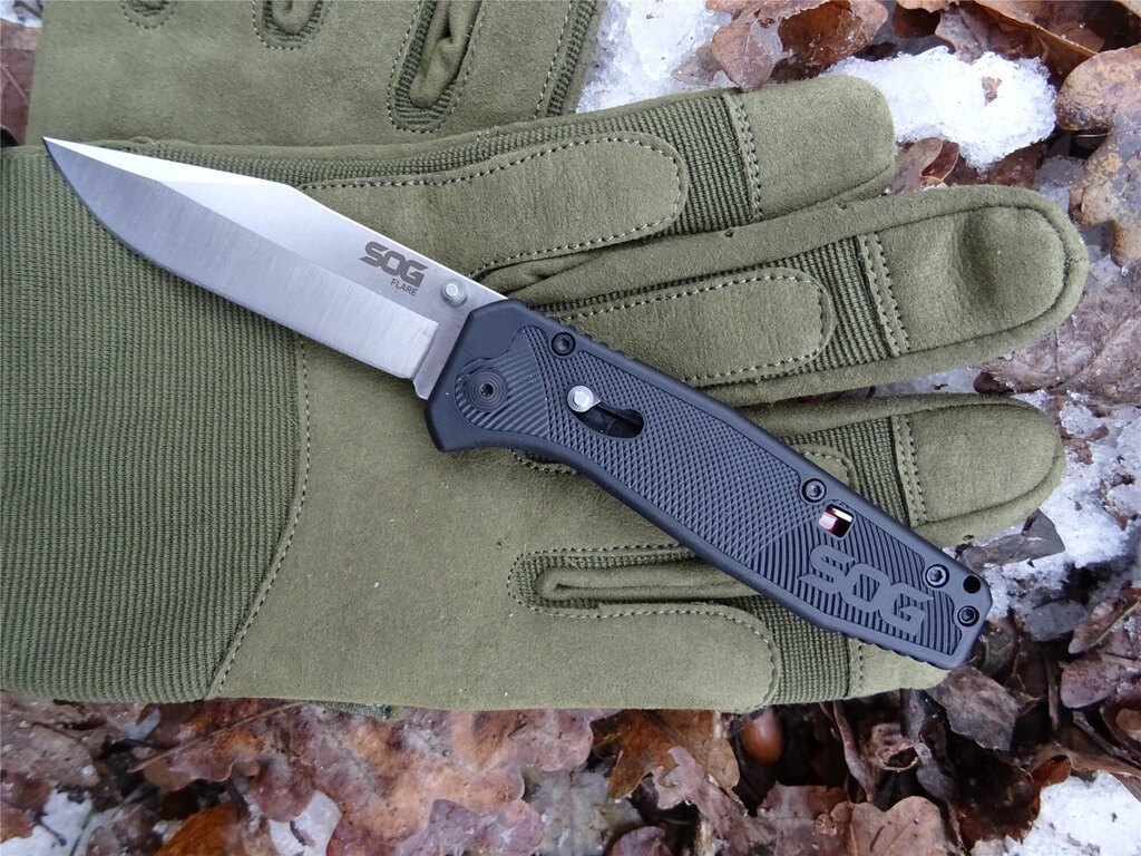 Klappmesser SOG® Flare - Satin, schwarzer Griff
