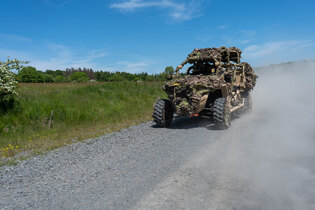 Mobile multispektrale reversible Tarnung Polaris MRZR Ghosthood®