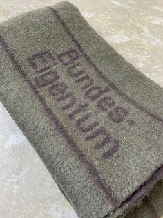 Originale Bundeswehr-Decke, neu