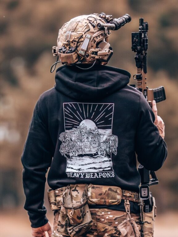 Schweres Waffen Sweatshirt The Trace®