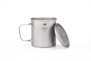 Titanbecher mit Deckel Keith® 550 ml