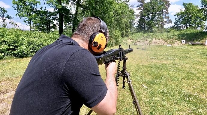 Unsere stärksten Waffen - 5 Waffen und 9 Kugeln